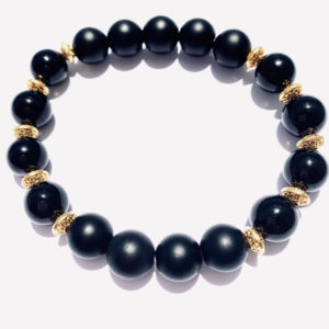 Onyx matt and shinny golden beads