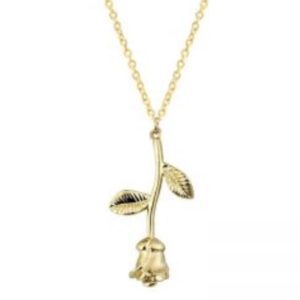 Rose Necklace. Gold Color.