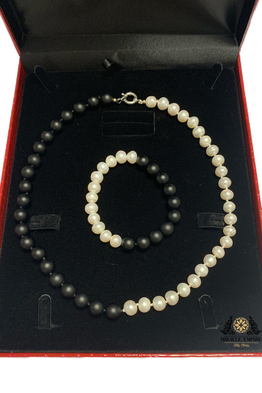 Unisex Woman and Man Bracelet and Necklace set handmade of Natural 10mm Pearls, matt Onyx